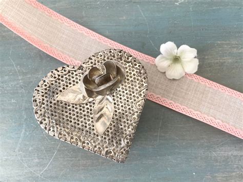 metal mesh heart shaped storage trinket box|Heart Shaped Metal Trinket Box .